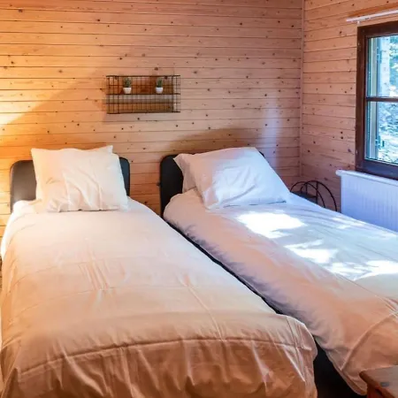 In The Woods With Nordic Bath Chalet Manhay