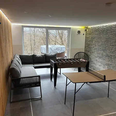 In The Woods With Nordic Bath Manhay