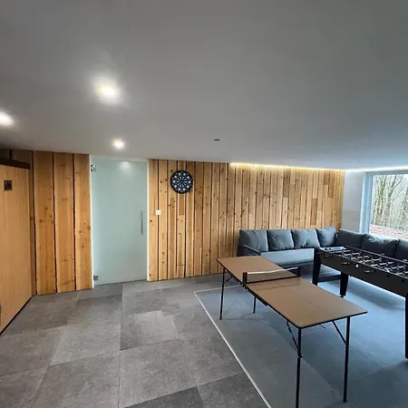 In The Woods With Nordic Bath Chalet